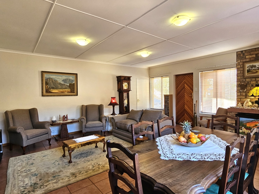 3 Bedroom Property for Sale in Jeffreys Bay Central Eastern Cape